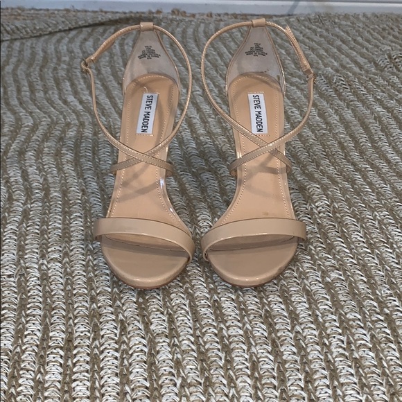 Steve Madden Shoes - Steve Madden